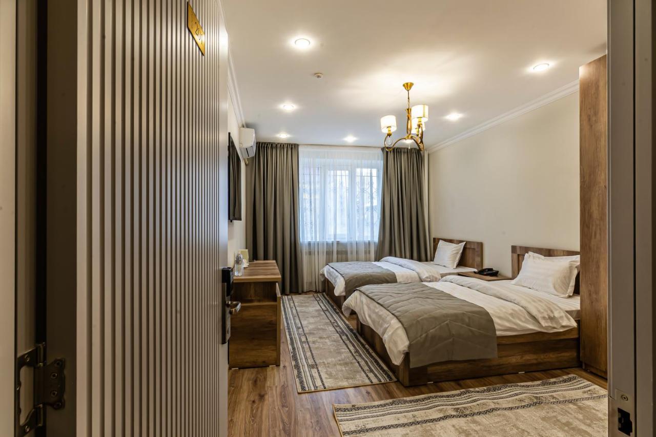 Oscar Hotel By Ag Hotels Group Almaty Eksteriør billede